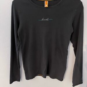 Lucy T-shirt Women’s Size M 100% Cotton Gray Long Sleeve Crew Neck